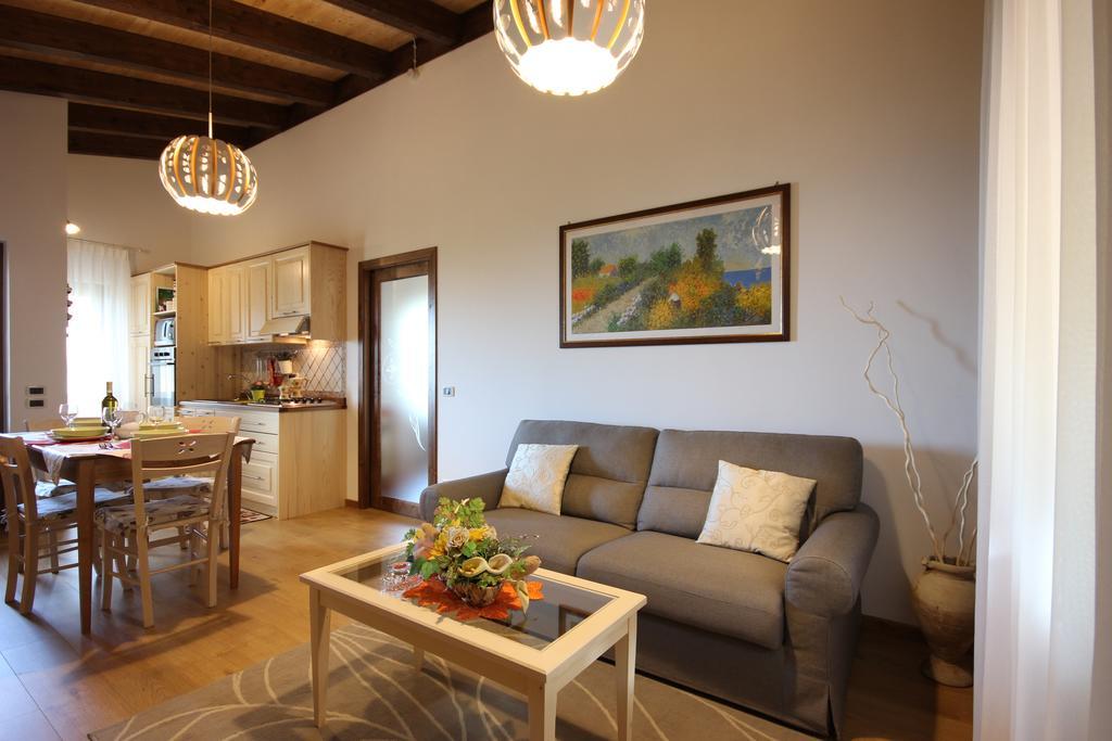 Residence Villa Rosi Laureana Cilento Δωμάτιο φωτογραφία